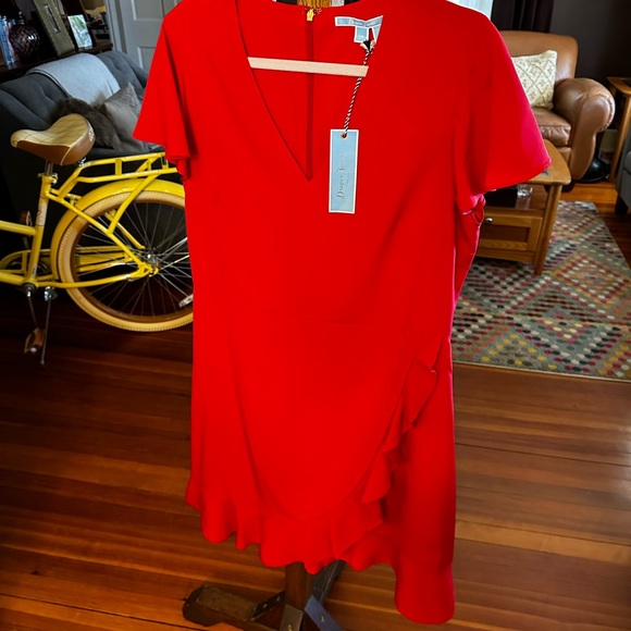 Draper James Lipstick Red Solid Flutter Dress sz 14 Holiday - Picture 5 of 7